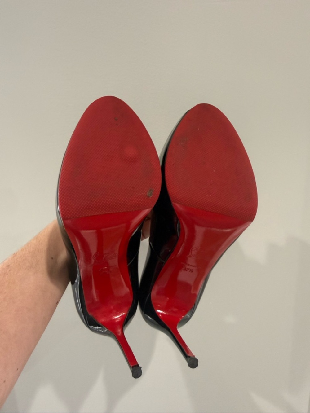 Louboutian Very Prive 120 patent pumps, black, 37.5 - Picture 3 of 5